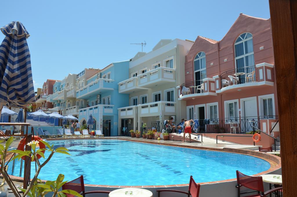 Epis Hotel Agia Marina エクステリア 写真