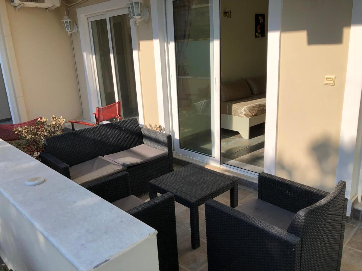 Epis Hotel Agia Marina エクステリア 写真
